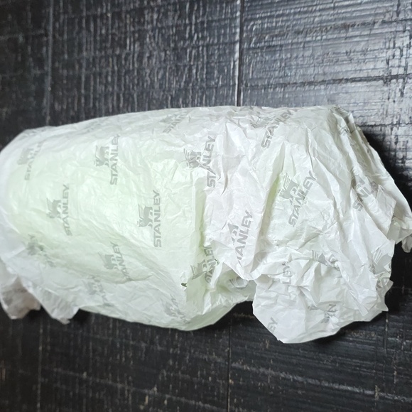 Stanley Lime Green Quencher Protour Tumbler - Picture 8 of 10